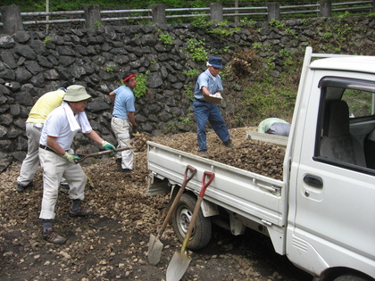 201106(木の広場工事) 001.JPG